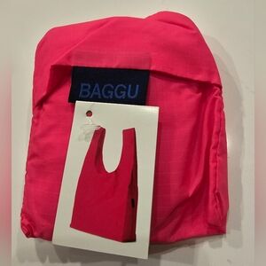 BAGGU Neon Pink Foldable Tote